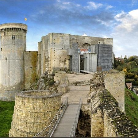 La Chambre Des Remparts Фалез Екстер'єр фото
